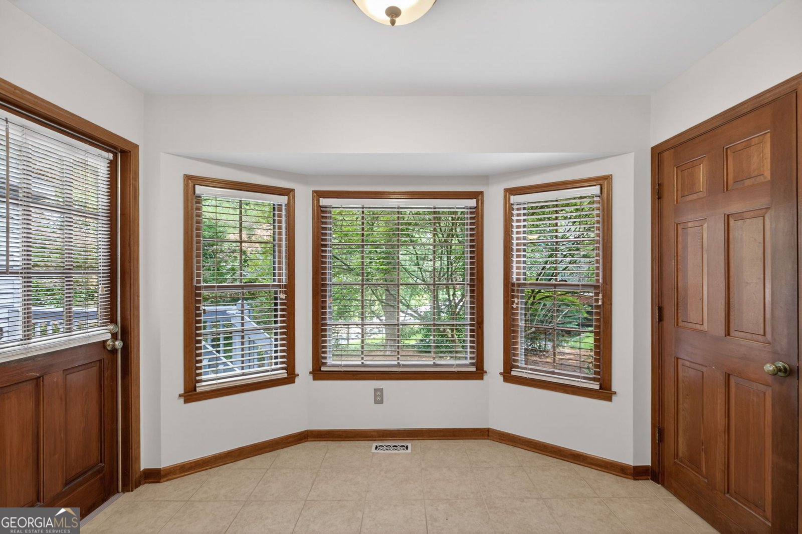 233 Shadowlake Court Marietta - Photo 18