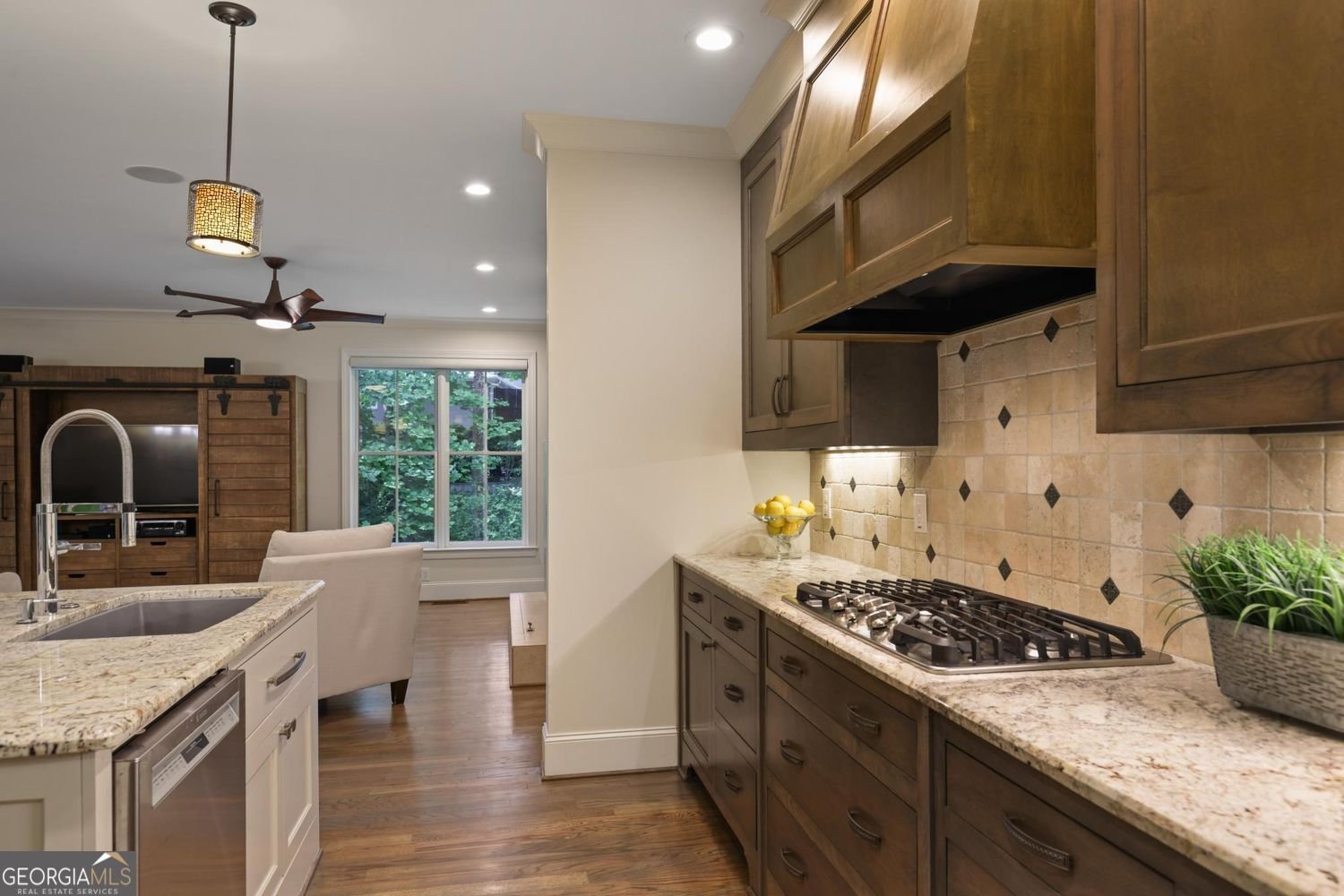 132 Underwood Drive Sandy Springs - Photo 11