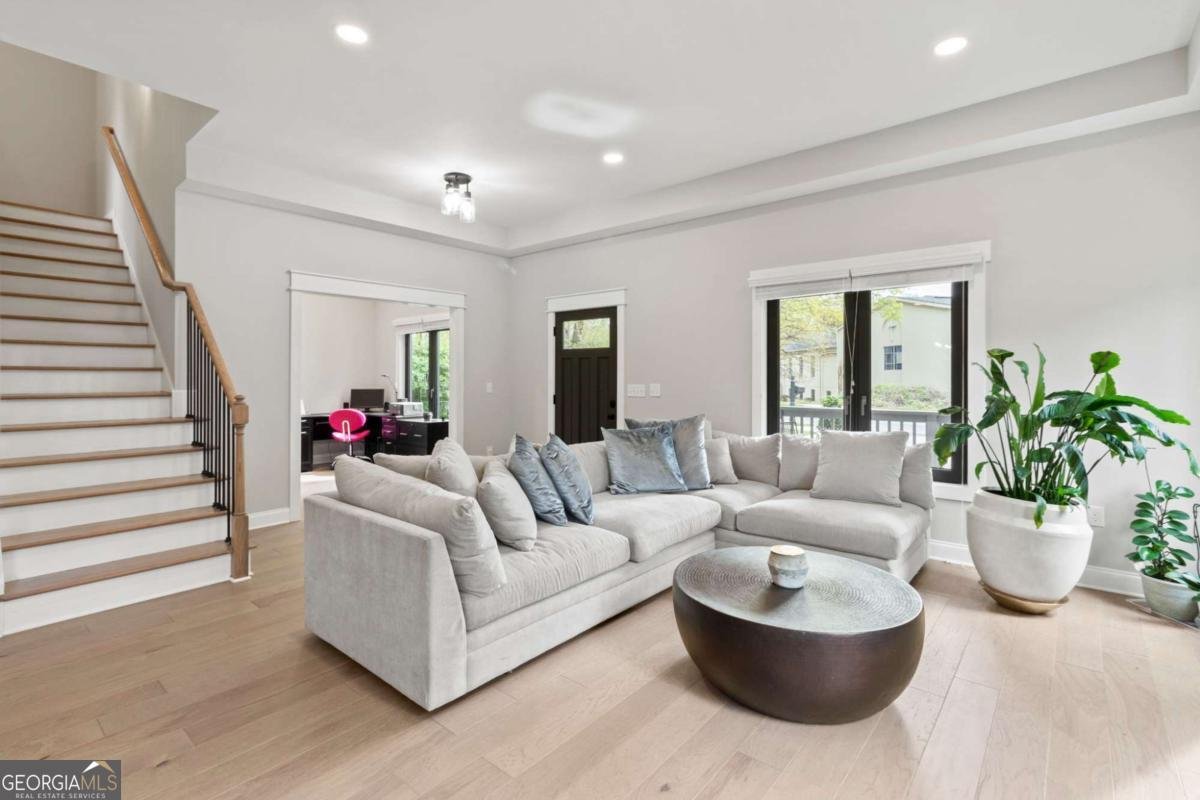 1521 Sylvan Road Atlanta - Photo 7