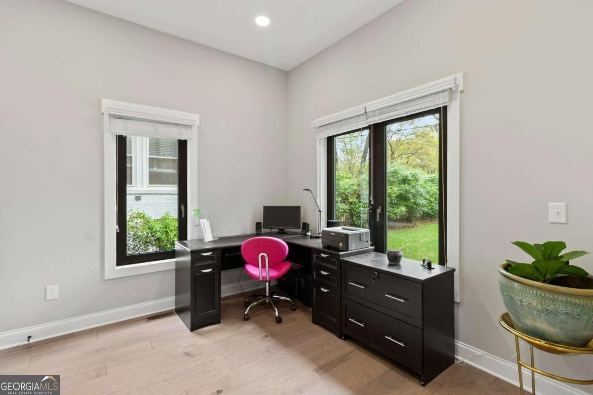 1521 Sylvan Road Atlanta - Photo 9