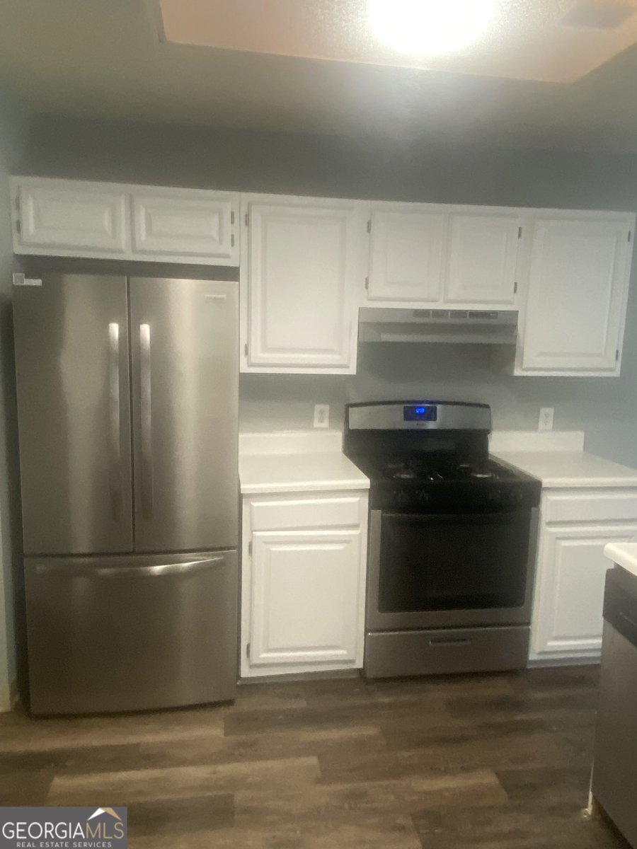 384 Lakeridge Court Riverdale - Photo 6