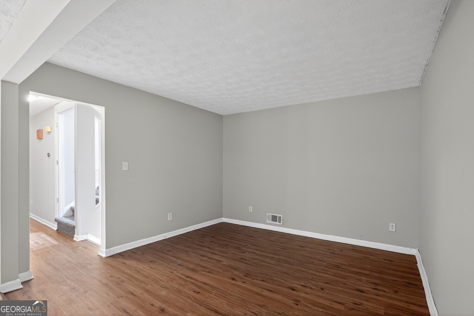117 Lafayette Drive Fayetteville - Photo 11