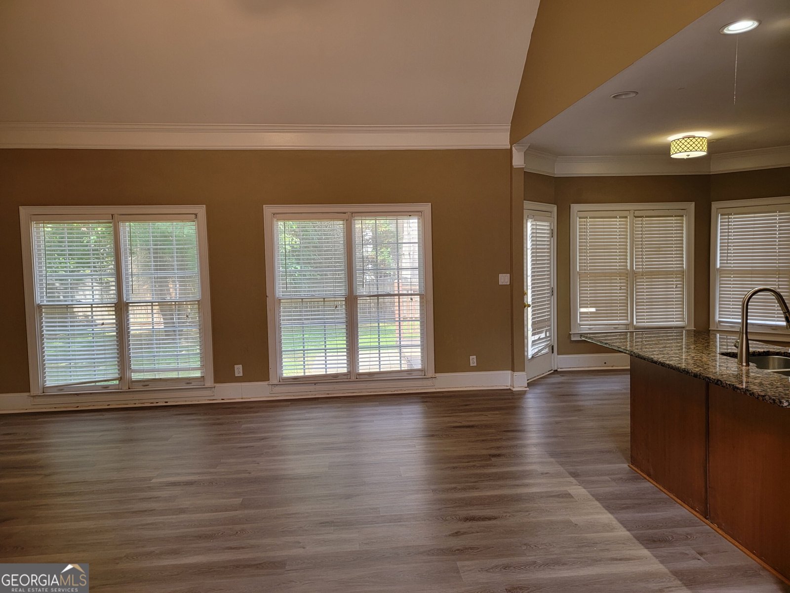 110 Kia Drive Alpharetta - Photo 6
