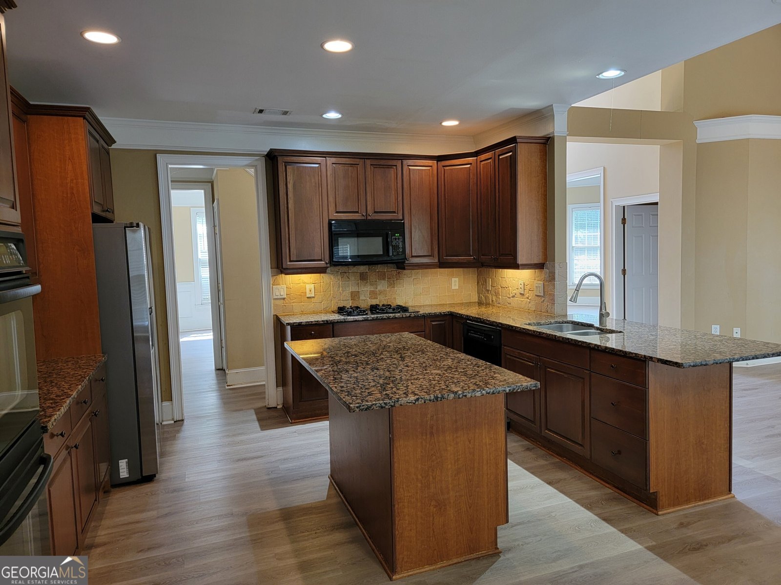 110 Kia Drive Alpharetta - Photo 8