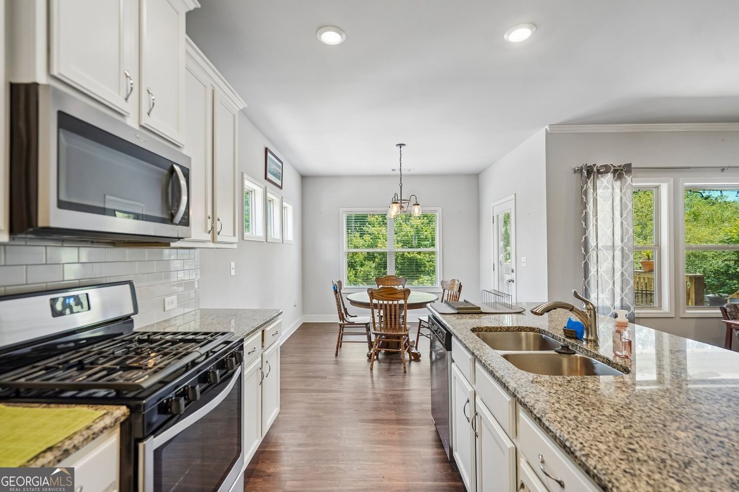 4601 Sweetwater Drive Gainesville - Photo 9