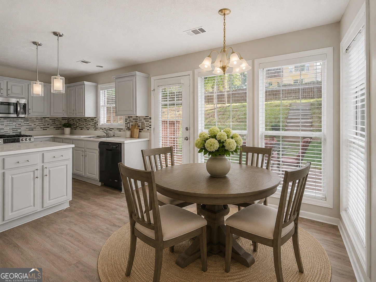 228 Kensington Trace Stockbridge - Photo 12
