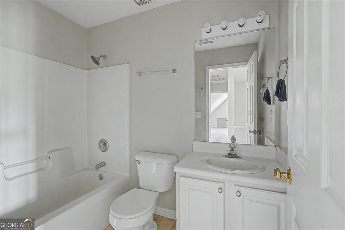 228 Kensington Trace Stockbridge - Photo 22