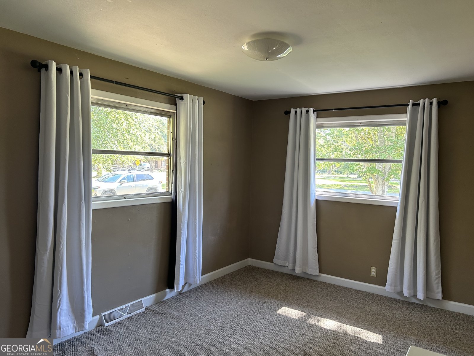 227 Dogwood Drive Sylvania - Photo 7