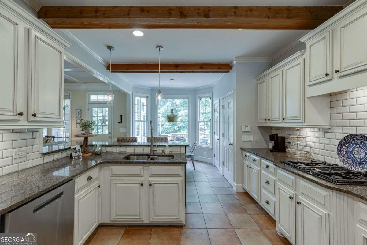7310 Hedgewood Way Hoschton - Photo 11