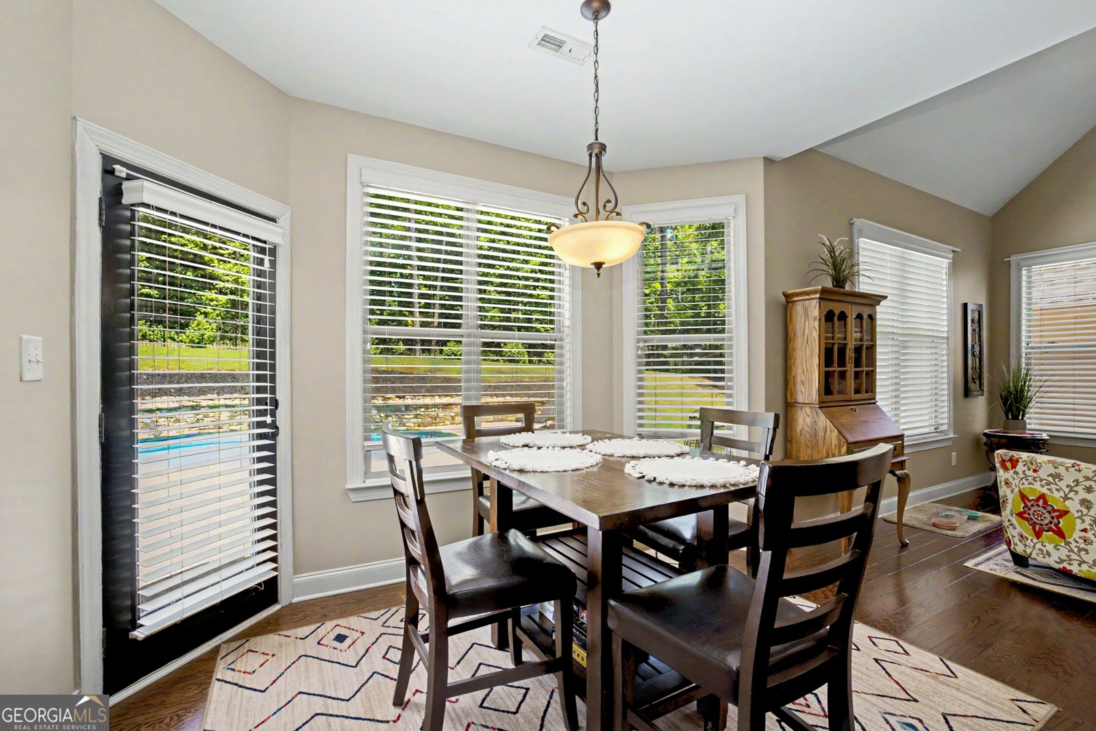 371 Timbercreek Estates Drive Sharpsburg - Photo 11