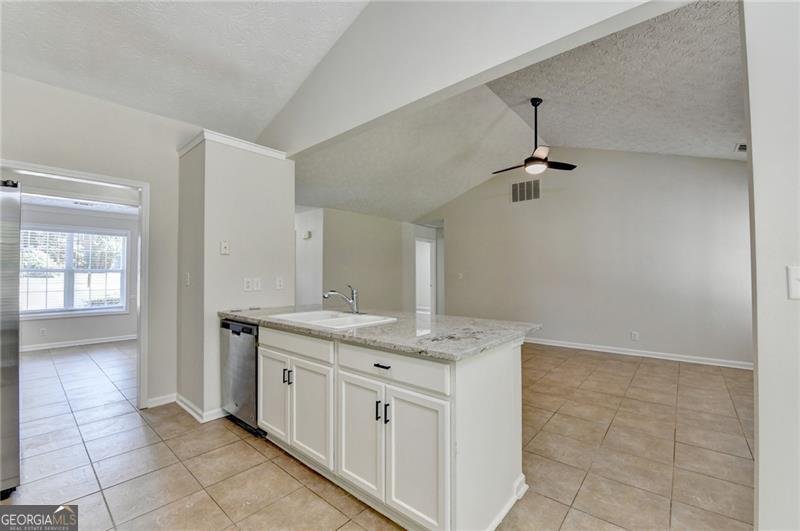 657 Arbour Way Suwanee - Photo 13