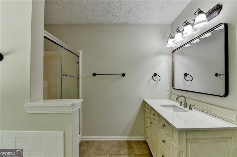 657 Arbour Way Suwanee - Photo 18