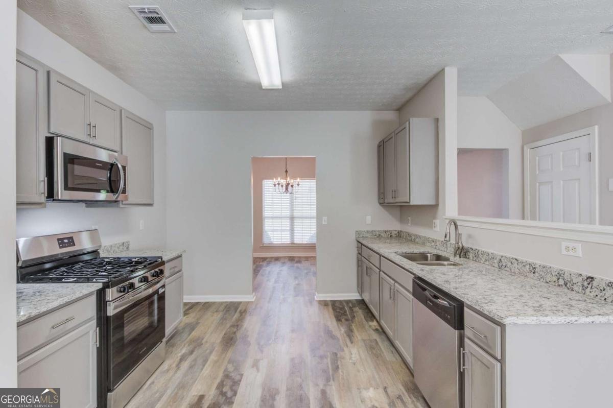 964 Tree Creek Boulevard Lawrenceville - Photo 9