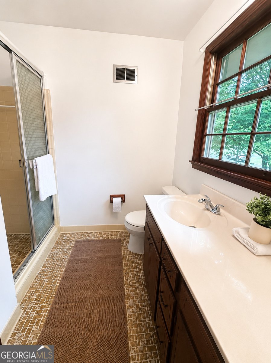 4056 White Oak Lane Lilburn - Photo 15