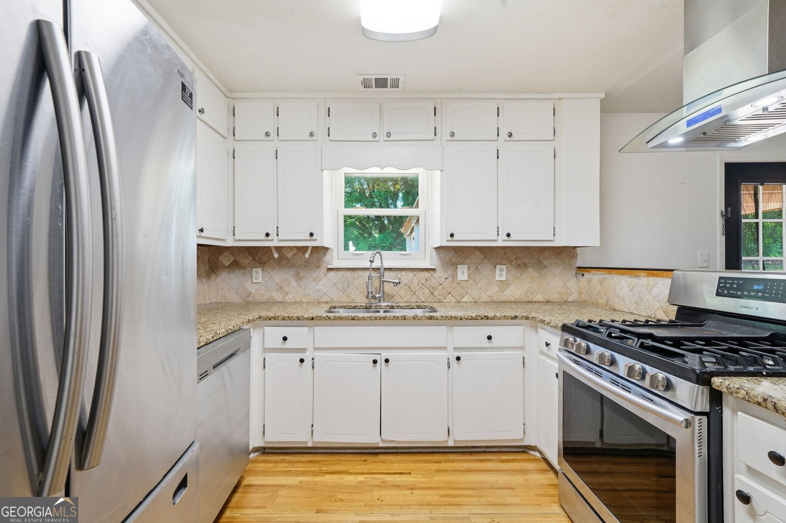 190 Oakland Blvd Stockbridge - Photo 12