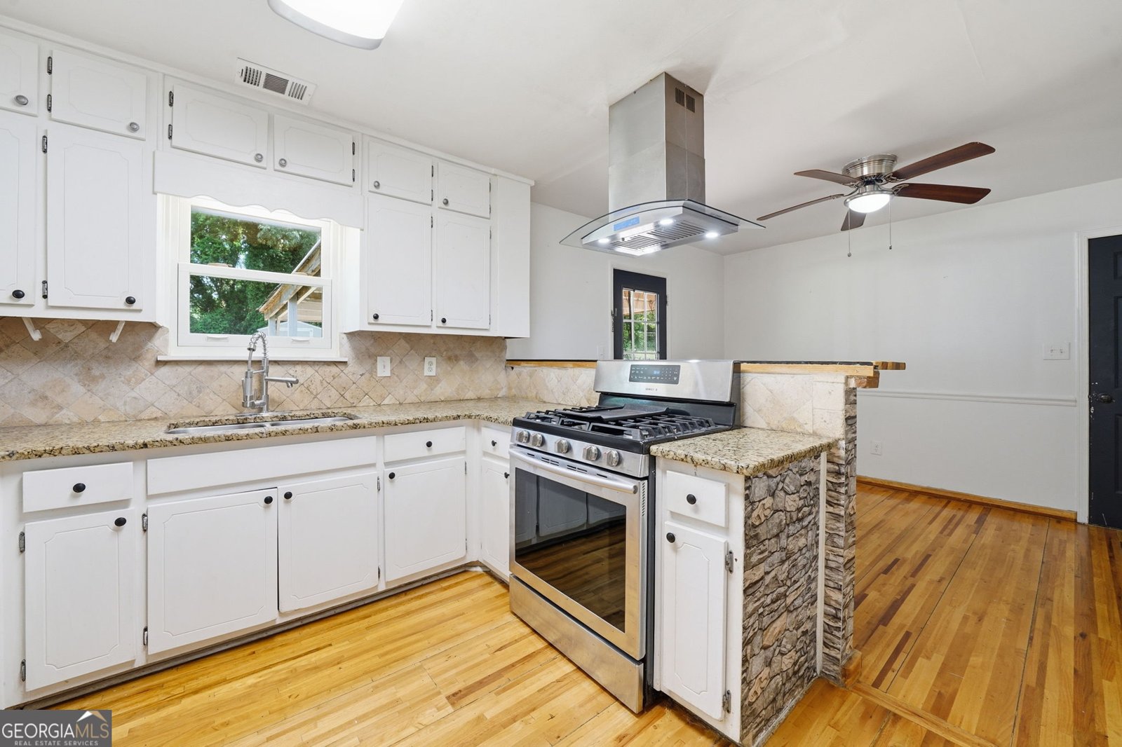 190 Oakland Blvd Stockbridge - Photo 13