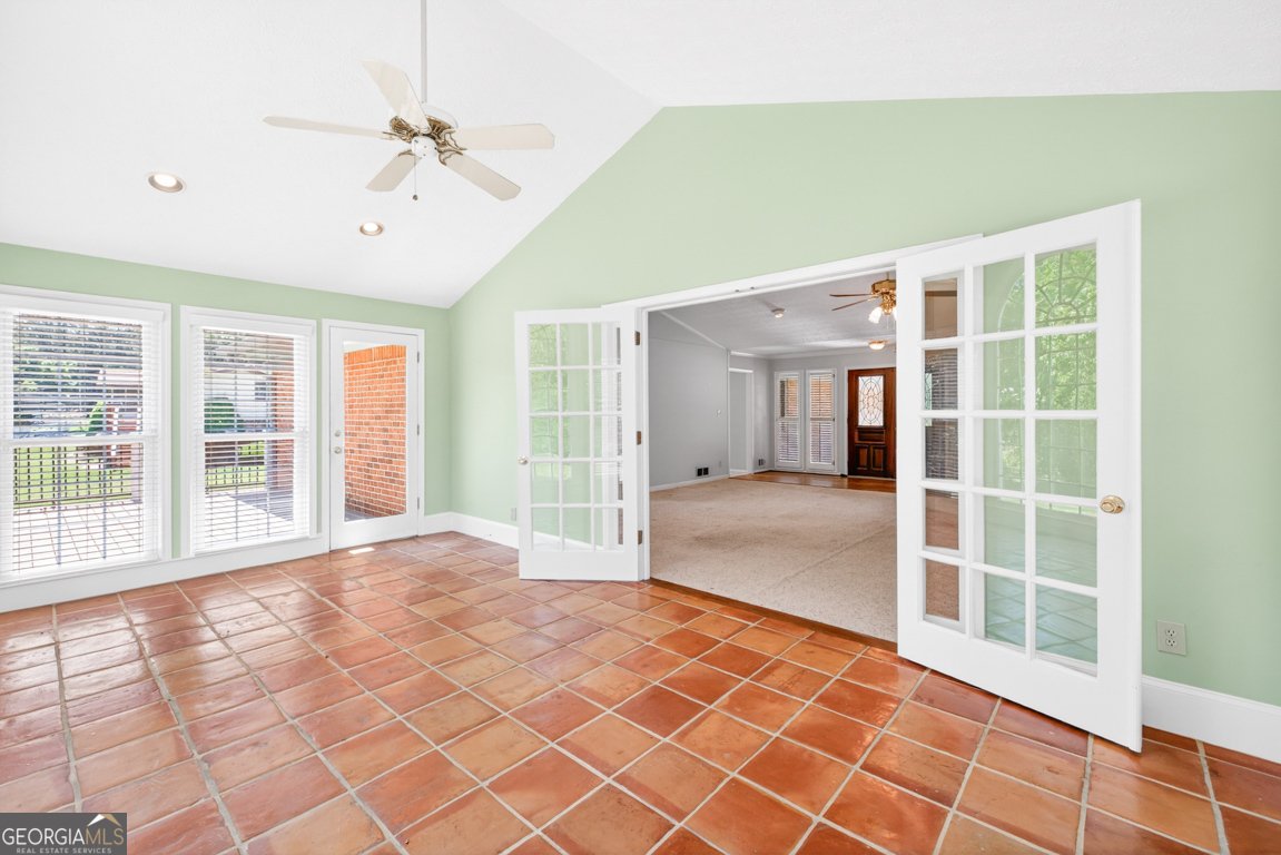 1728 Rivermist Drive Lilburn - Photo 15
