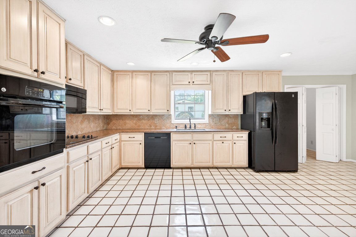 1728 Rivermist Drive Lilburn - Photo 20