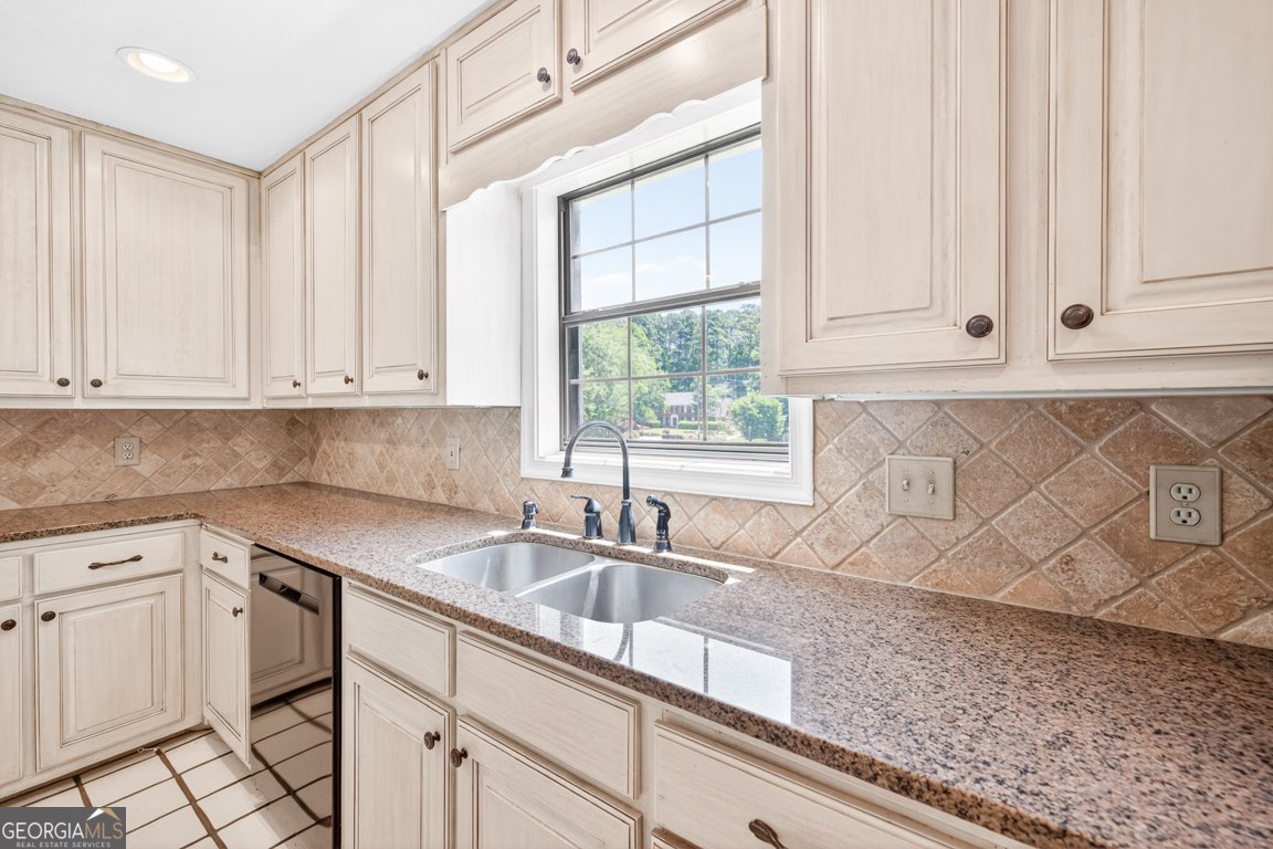 1728 Rivermist Drive Lilburn - Photo 24
