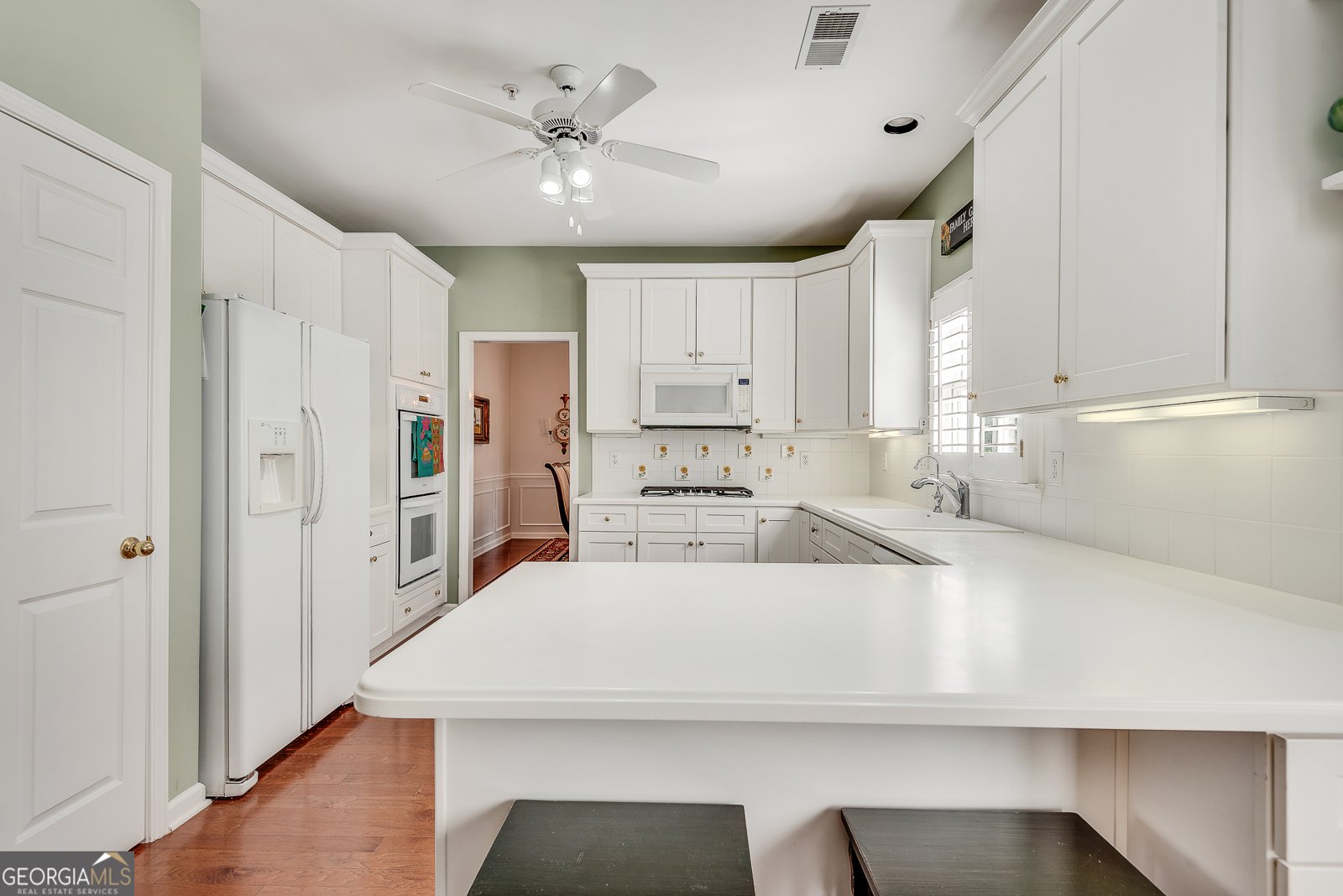 1820 Parkview Court Kennesaw - Photo 6