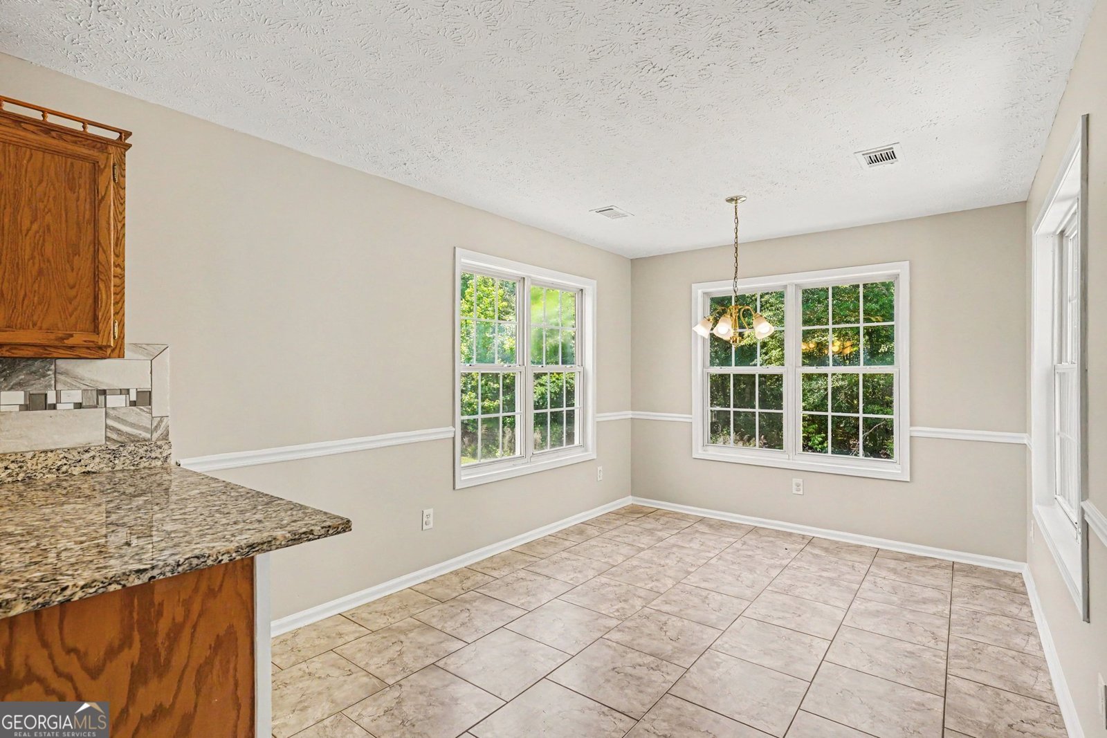 295 Long Creek Drive Covington - Photo 11