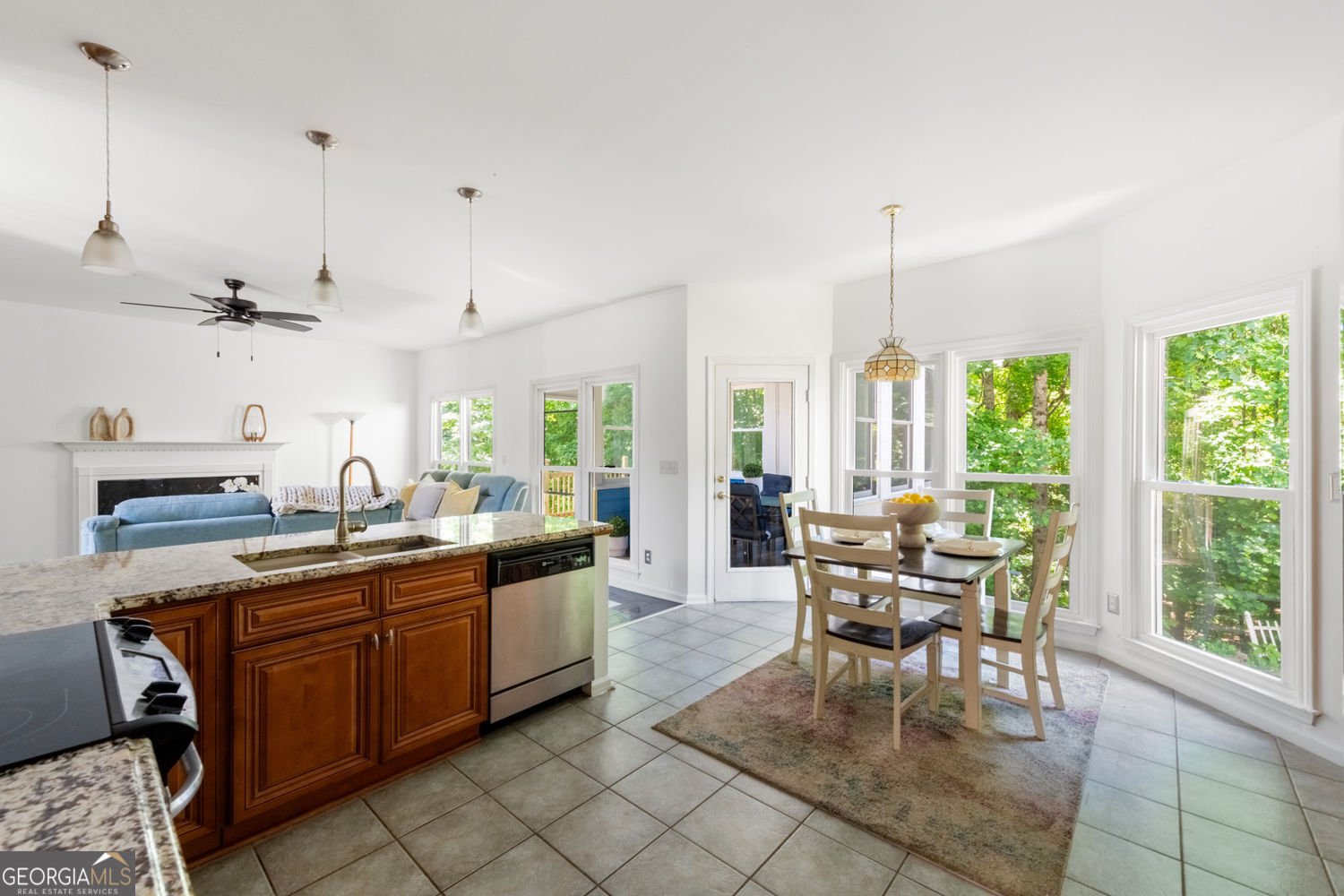 2932 Sunset View Circle Suwanee - Photo 25