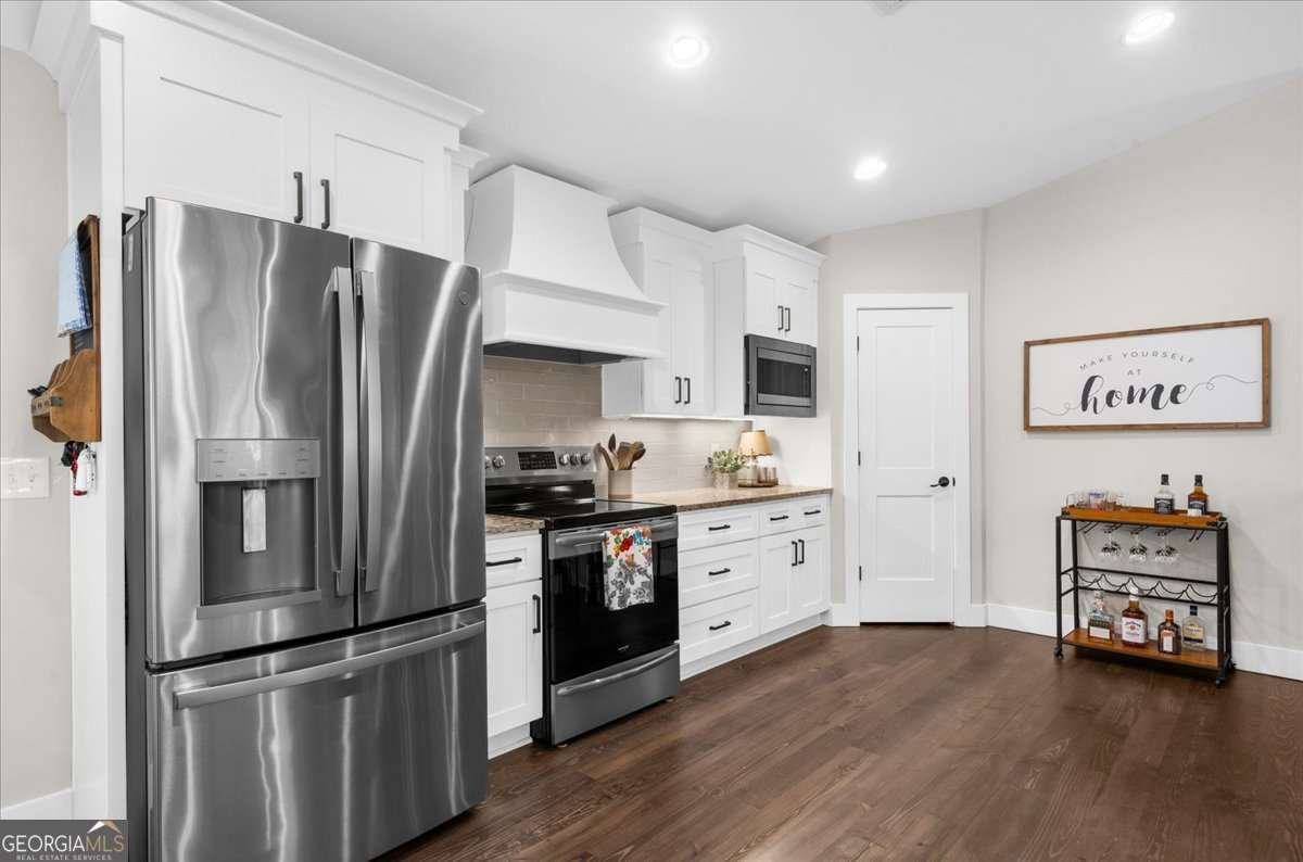 8960 Browns Bridge Road Gainesville - Photo 16