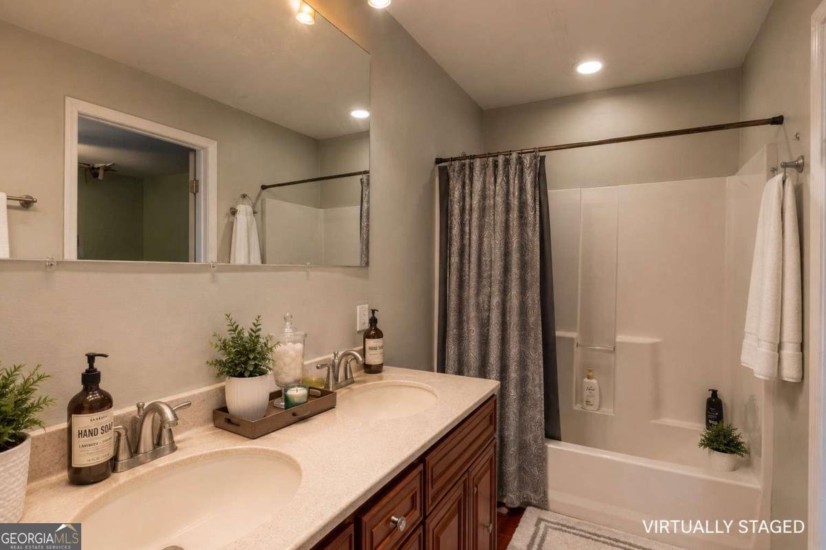 4477 Pine Hill Terrace Marietta - Photo 12