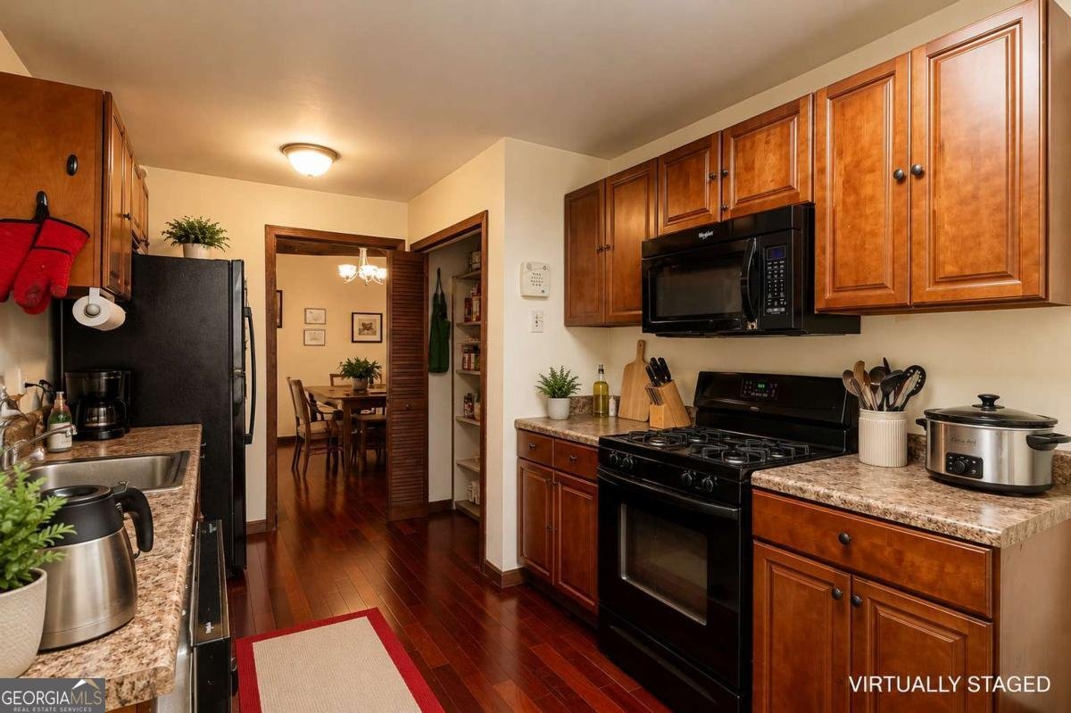 4477 Pine Hill Terrace Marietta - Photo 6