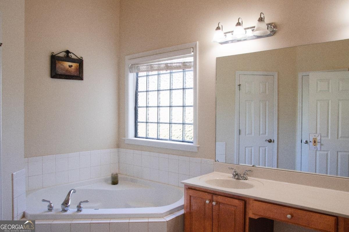 240 Miracle Lane Fayetteville - Photo 18