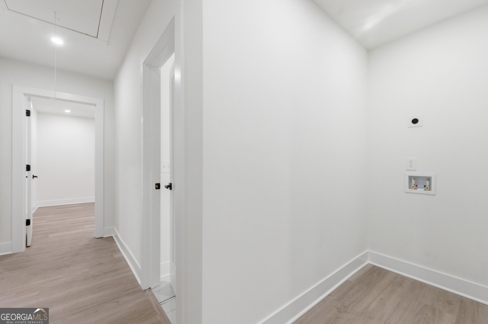 2866 Lancaster Drive East Point - Photo 14