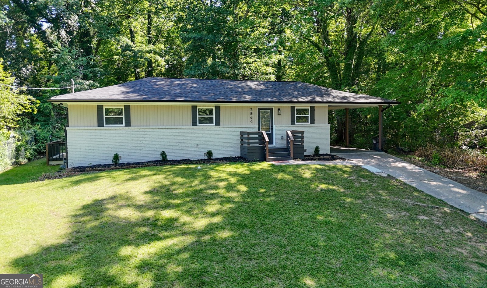 2866 Lancaster Drive East Point - Photo 38