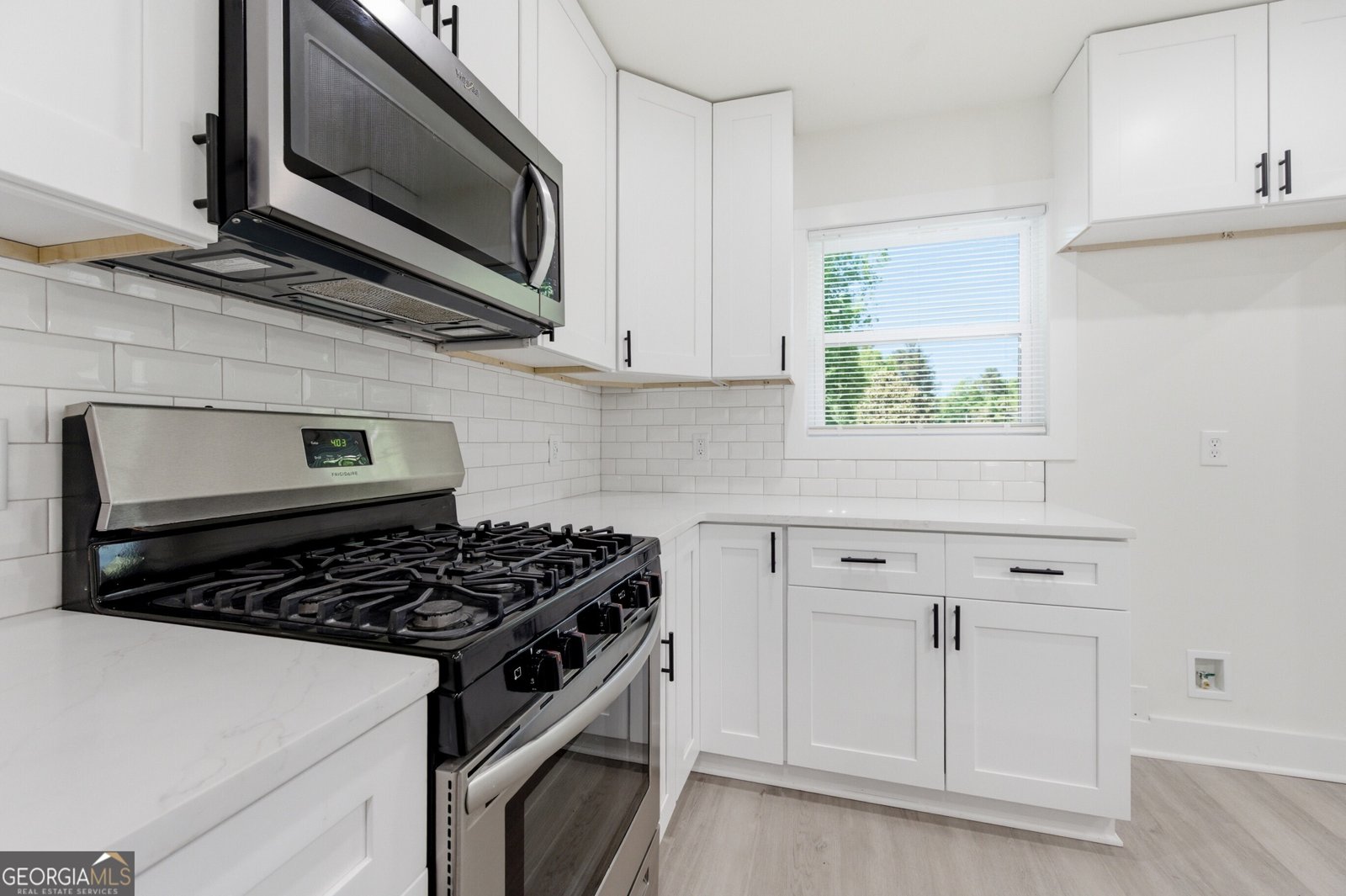 2866 Lancaster Drive East Point - Photo 7