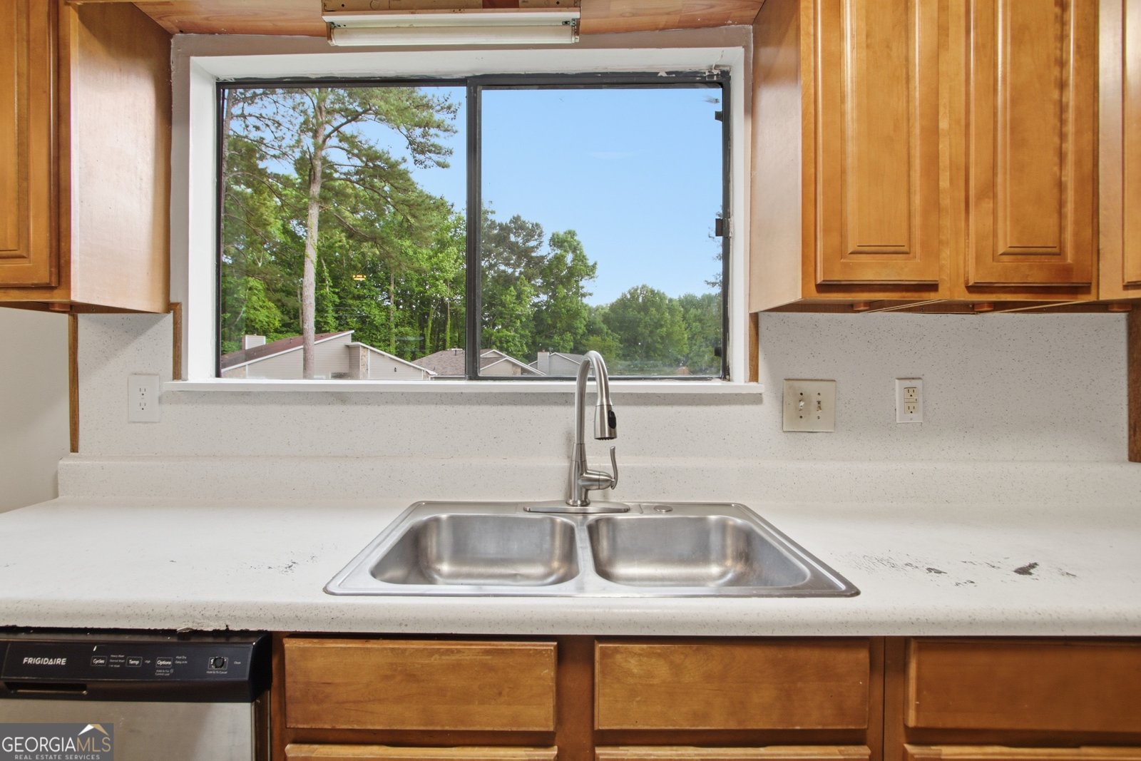 8132 Creekstone Court Riverdale - Photo 14