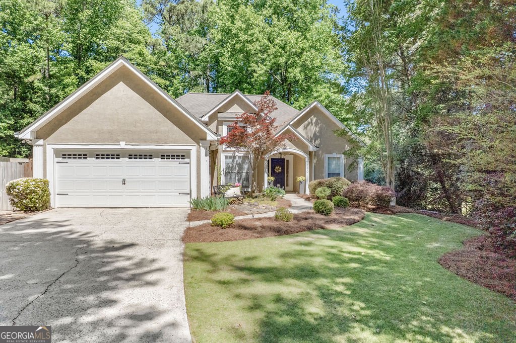 190 Valley Brook Drive Newnan - main photo