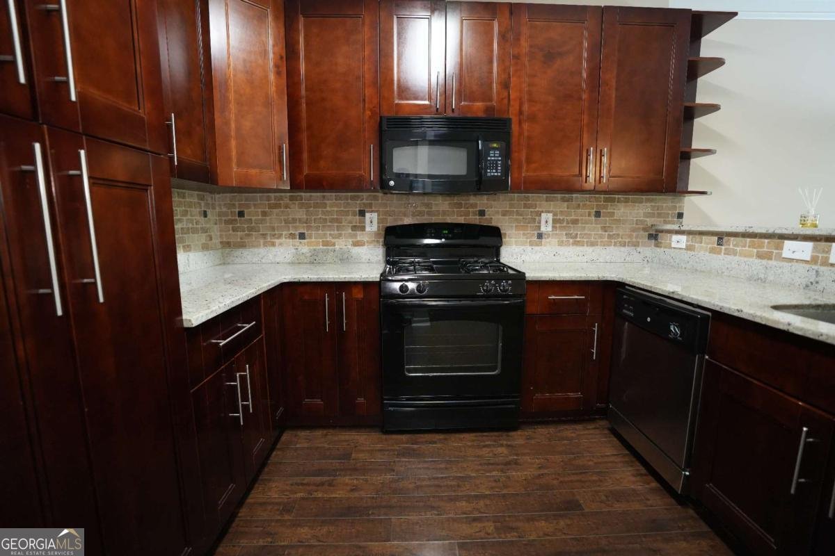 1577 River Main Court Lawrenceville - Photo 6