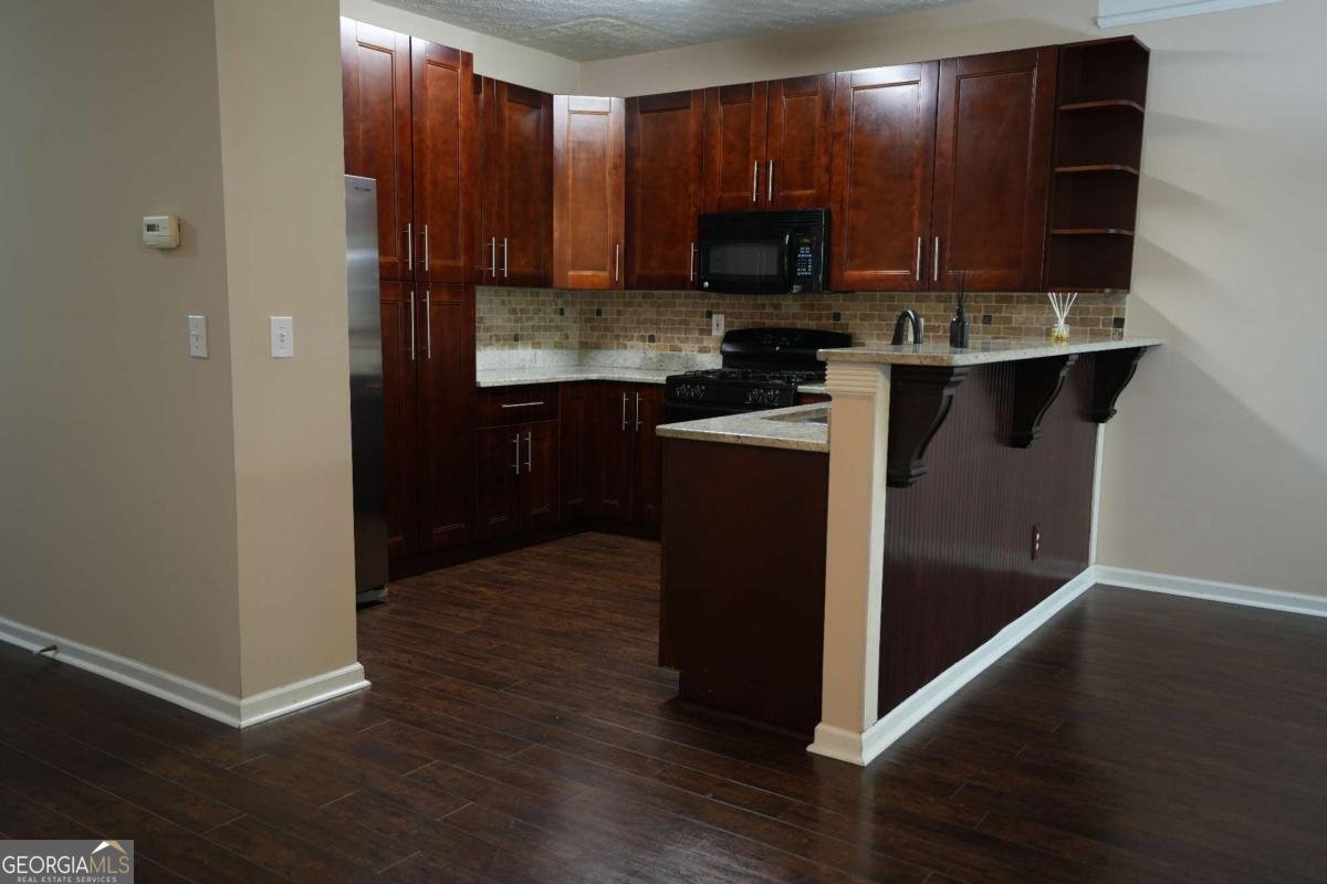 1577 River Main Court Lawrenceville - Photo 8