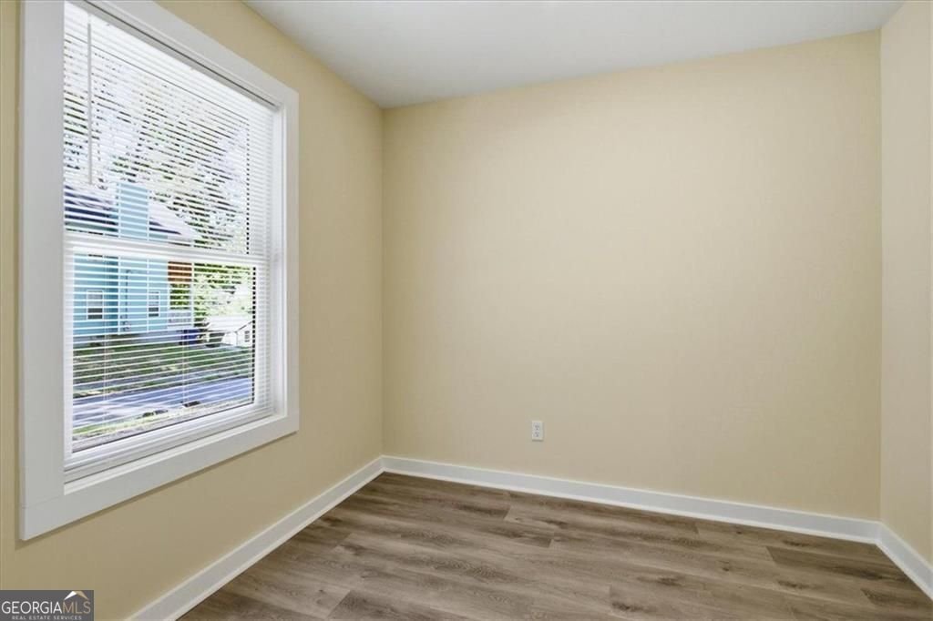 131 Holly Rd, NW Atlanta - Photo 17
