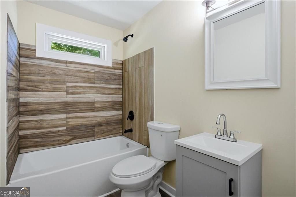131 Holly Rd, NW Atlanta - Photo 18