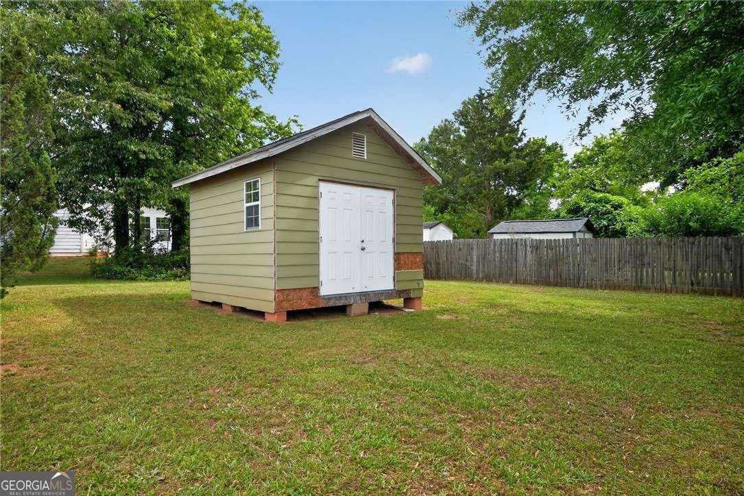 200 Essex Place Ellenwood - Photo 43