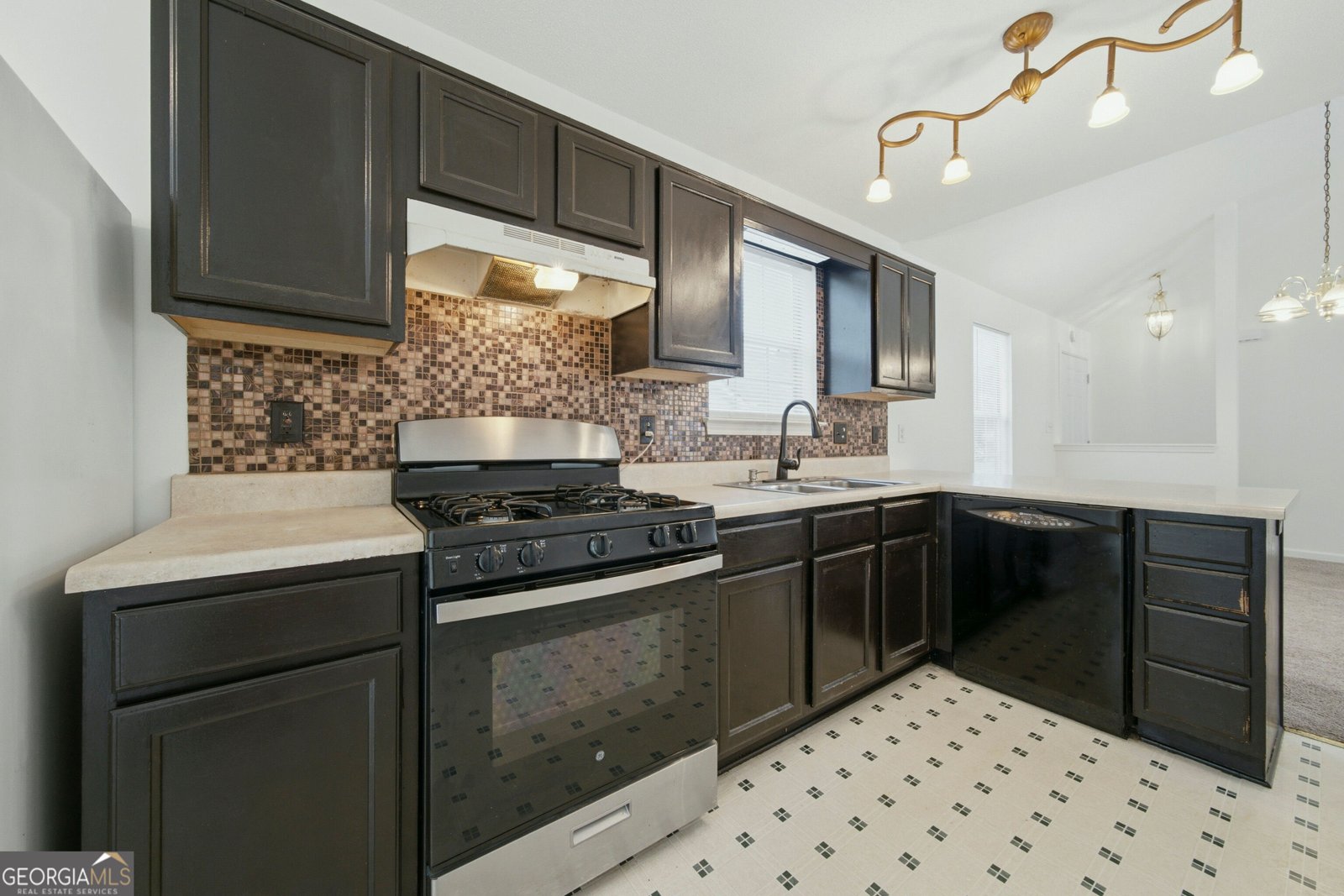 1596 Wembley Drive Douglasville - Photo 11