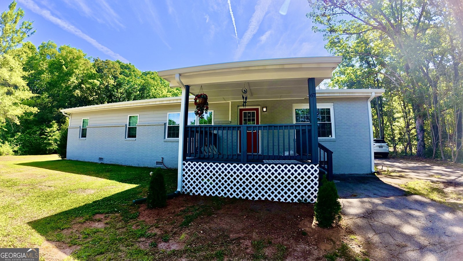 67 Glover Circle Newnan - main photo