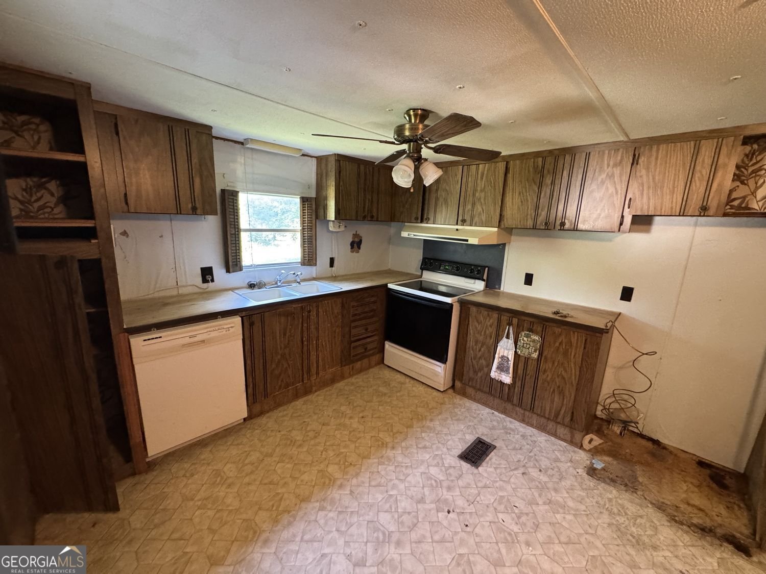 10651 Flat Shoals Road Covington - Photo 29