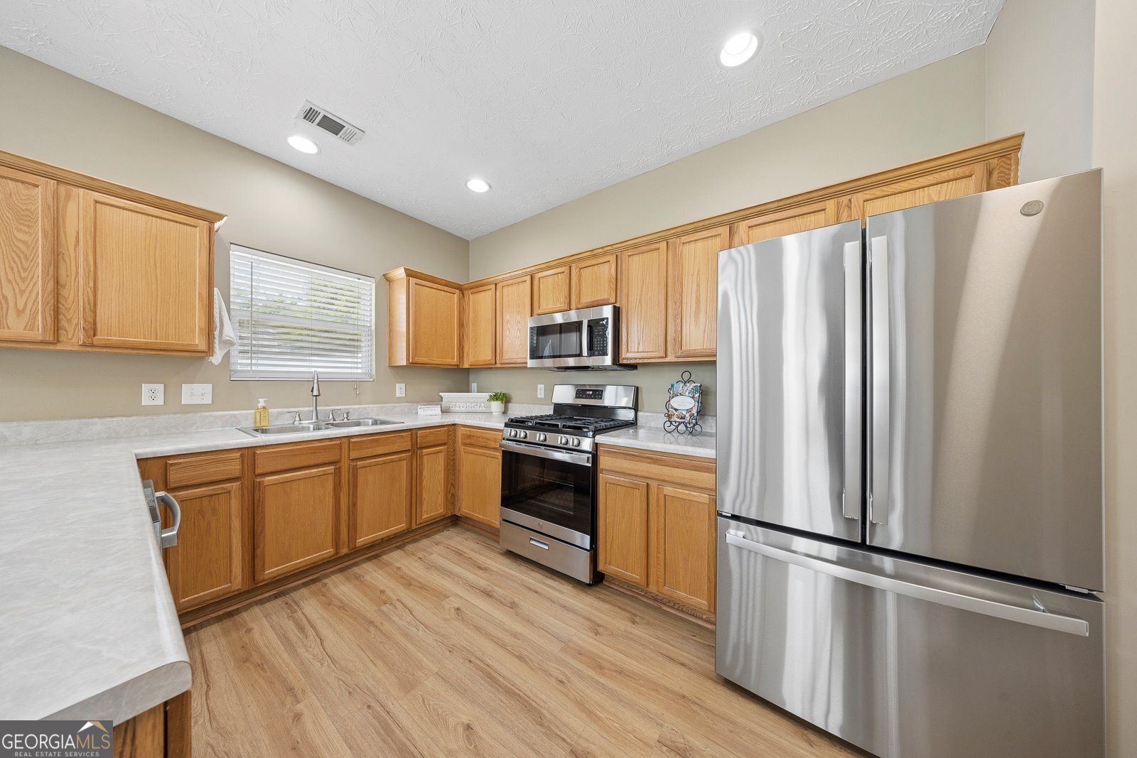 214 Hiawassee Drive Woodstock - Photo 14