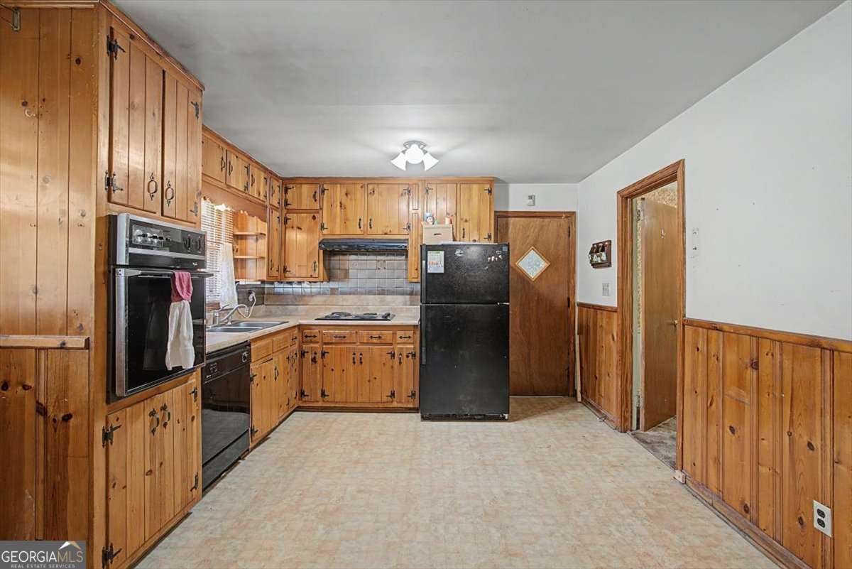 4455 Hillpine Road Forest Park - Photo 12