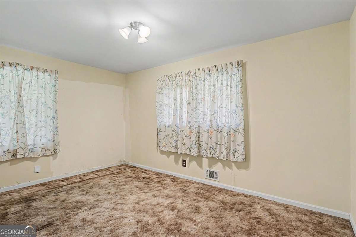 4455 Hillpine Road Forest Park - Photo 19