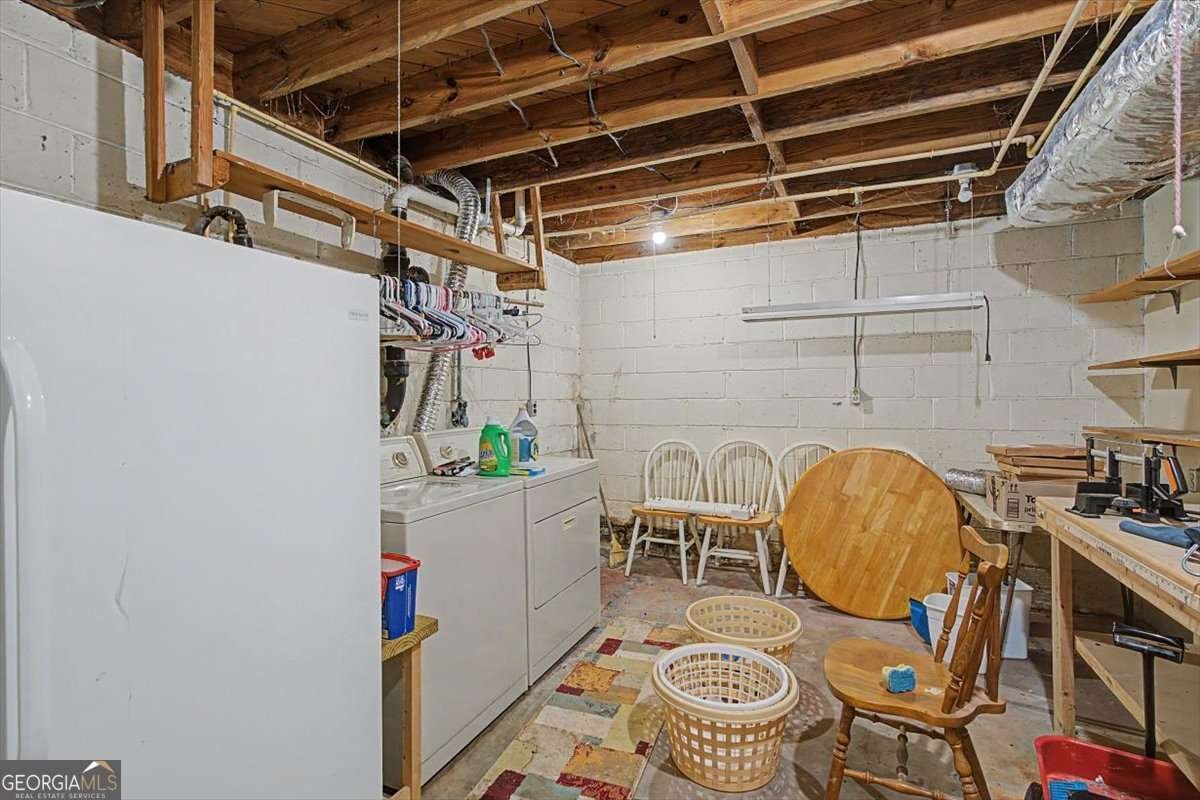 4455 Hillpine Road Forest Park - Photo 34