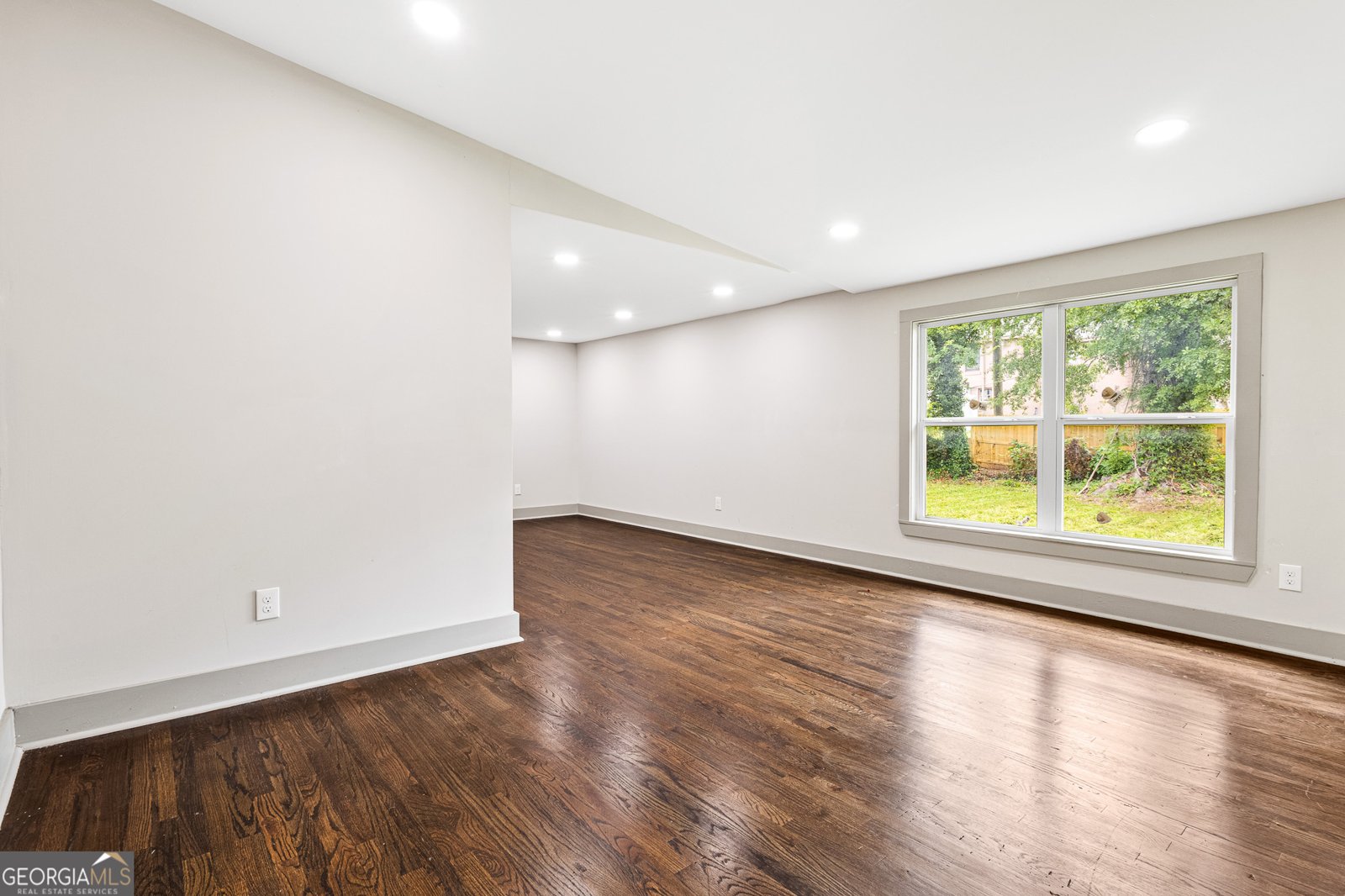 664 Florence Place Atlanta - Photo 11