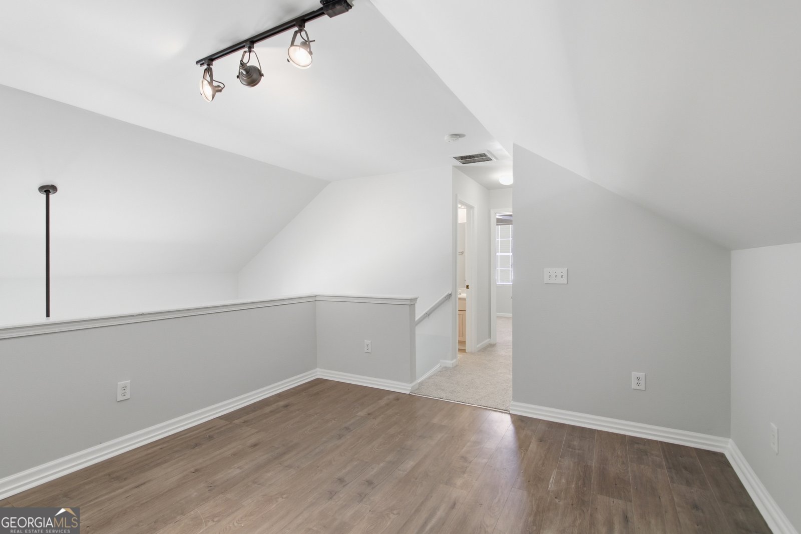 220 Hiawassee Drive Woodstock - Photo 20