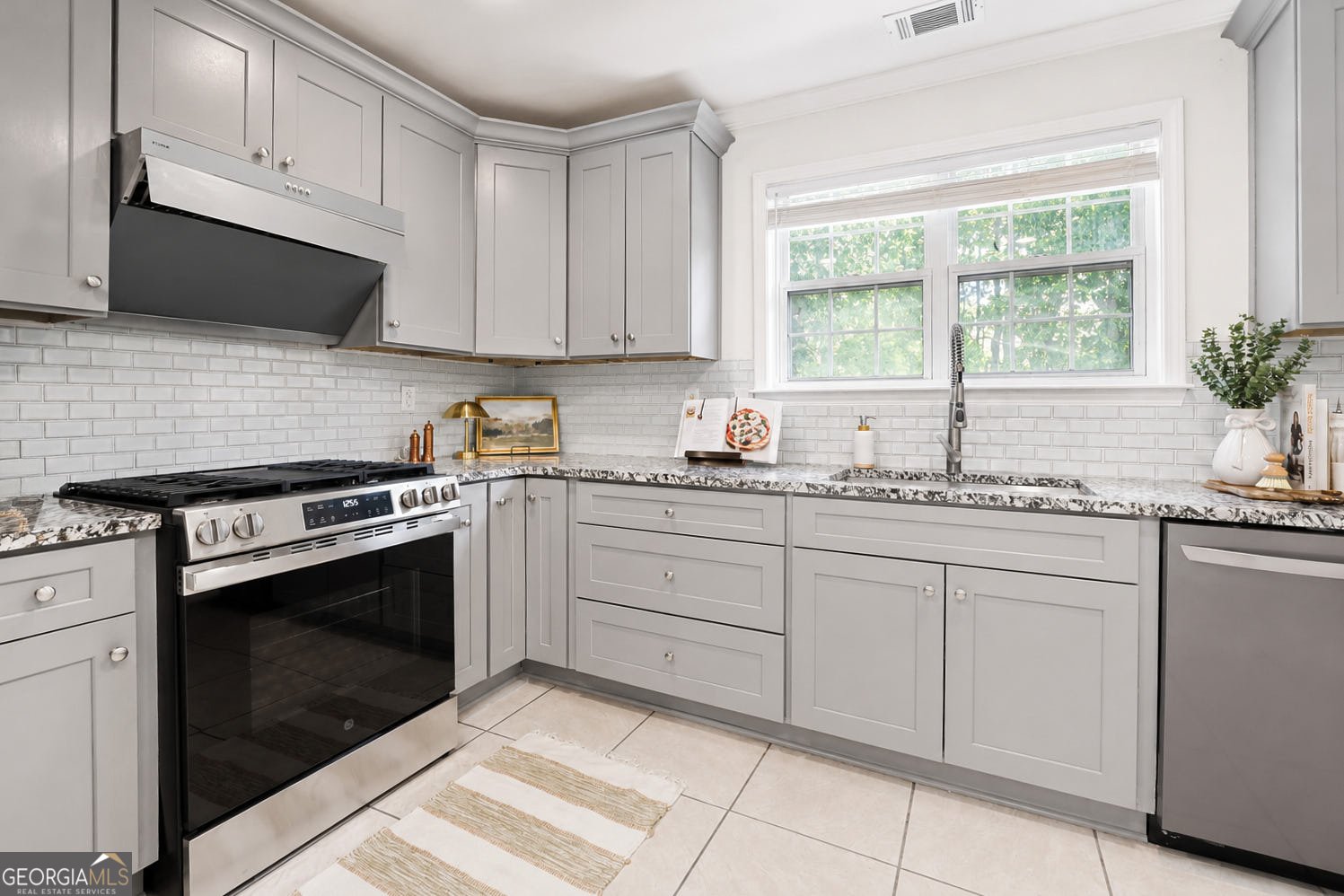 510 White Stag Court Suwanee - Photo 18